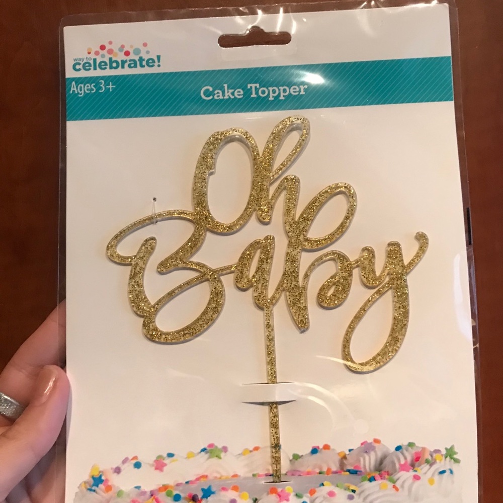 Cake topper